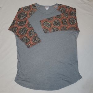Extra Large Lularoe Randy Tee